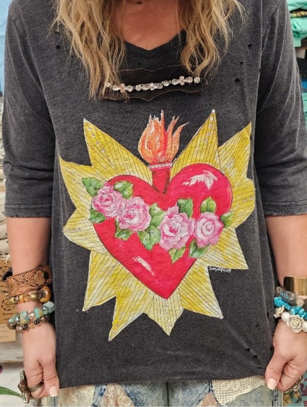 🔥BRAND NEW “You Fancy”Tattered Tee, A Rare Bird, 3/4 Sleeve w V-neck ⬇️ - Picture 4 of 4